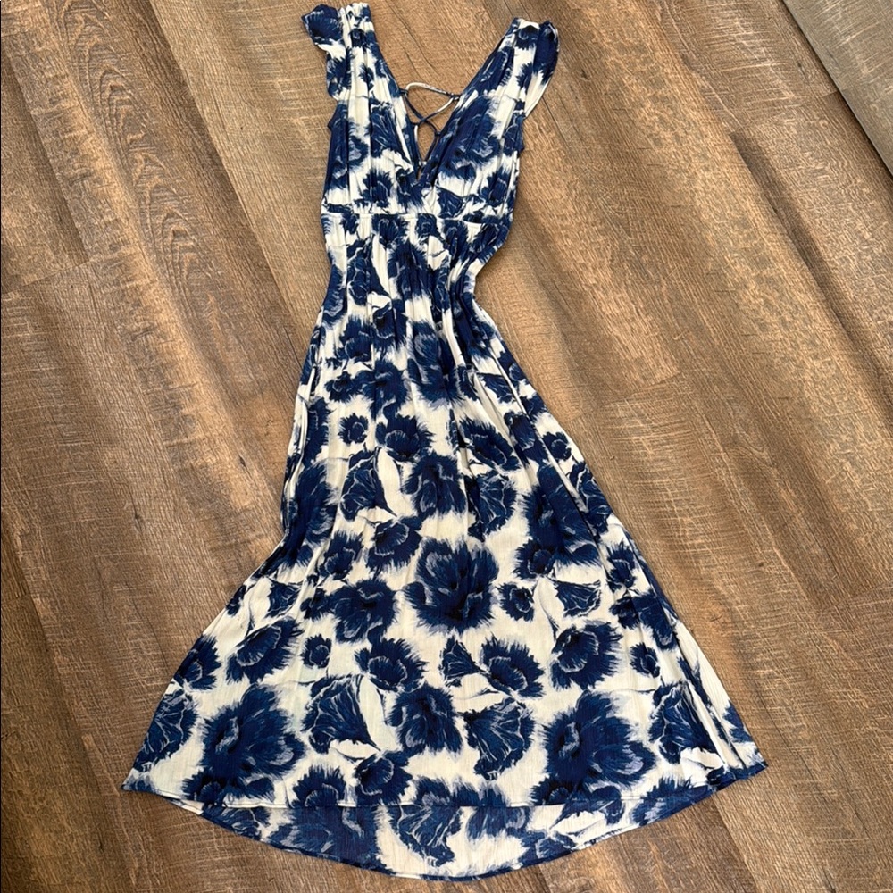 Billabong Blue and White Floral Backless Dress